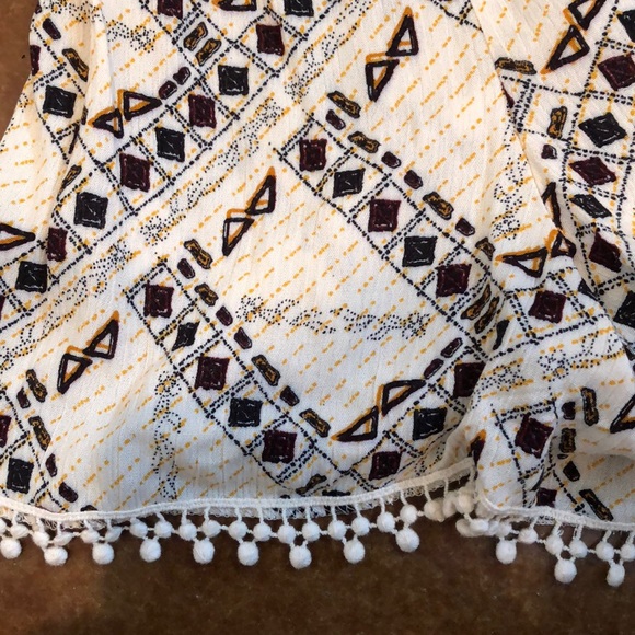 NWOT Xhilaration Romper size xs - Picture 3 of 3